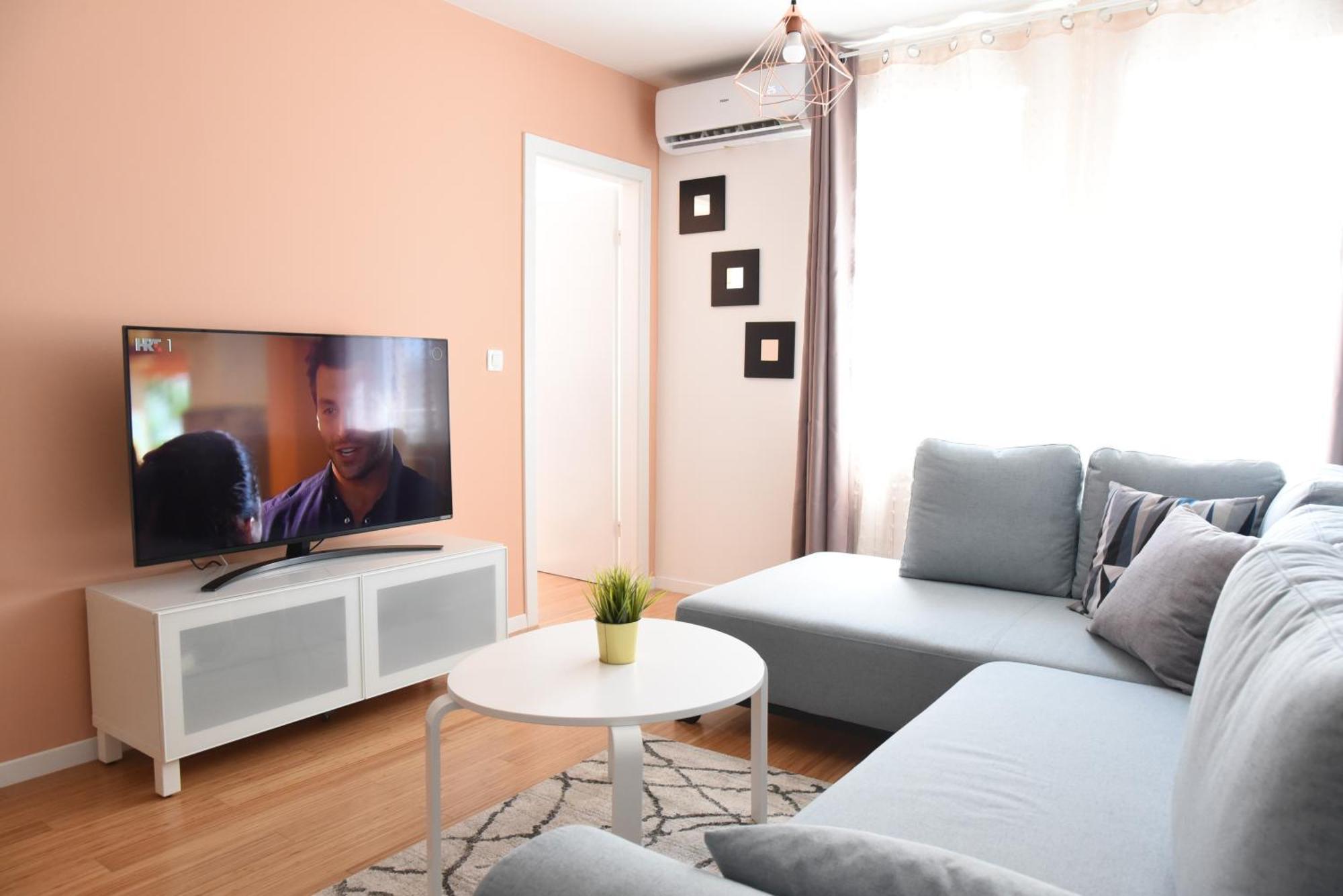 Mary'S Apartment - With Free Parking Zagreb Ngoại thất bức ảnh